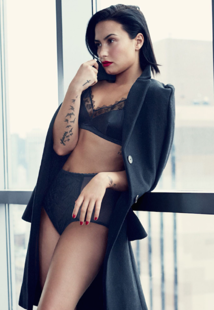 Demi Lovato (1)
