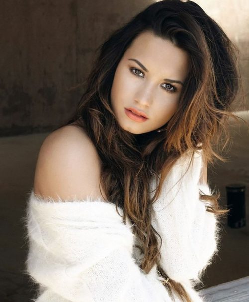 Demi Lovato (24)