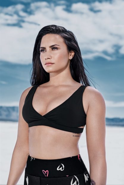 Demi Lovato (28)