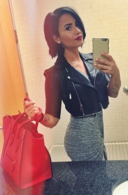 Demi Lovato (45)
