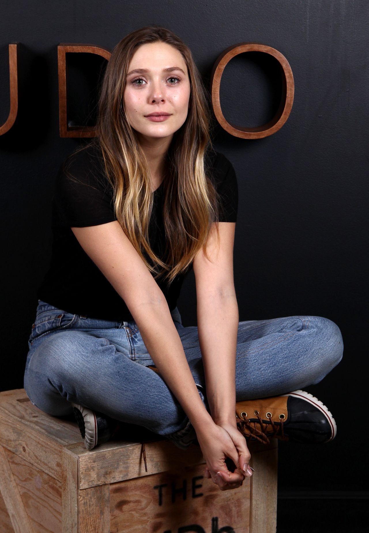 Omg! You Won'T Believe What'S On Elizabeth Olsen'S Onlyfans... - tfkuxns