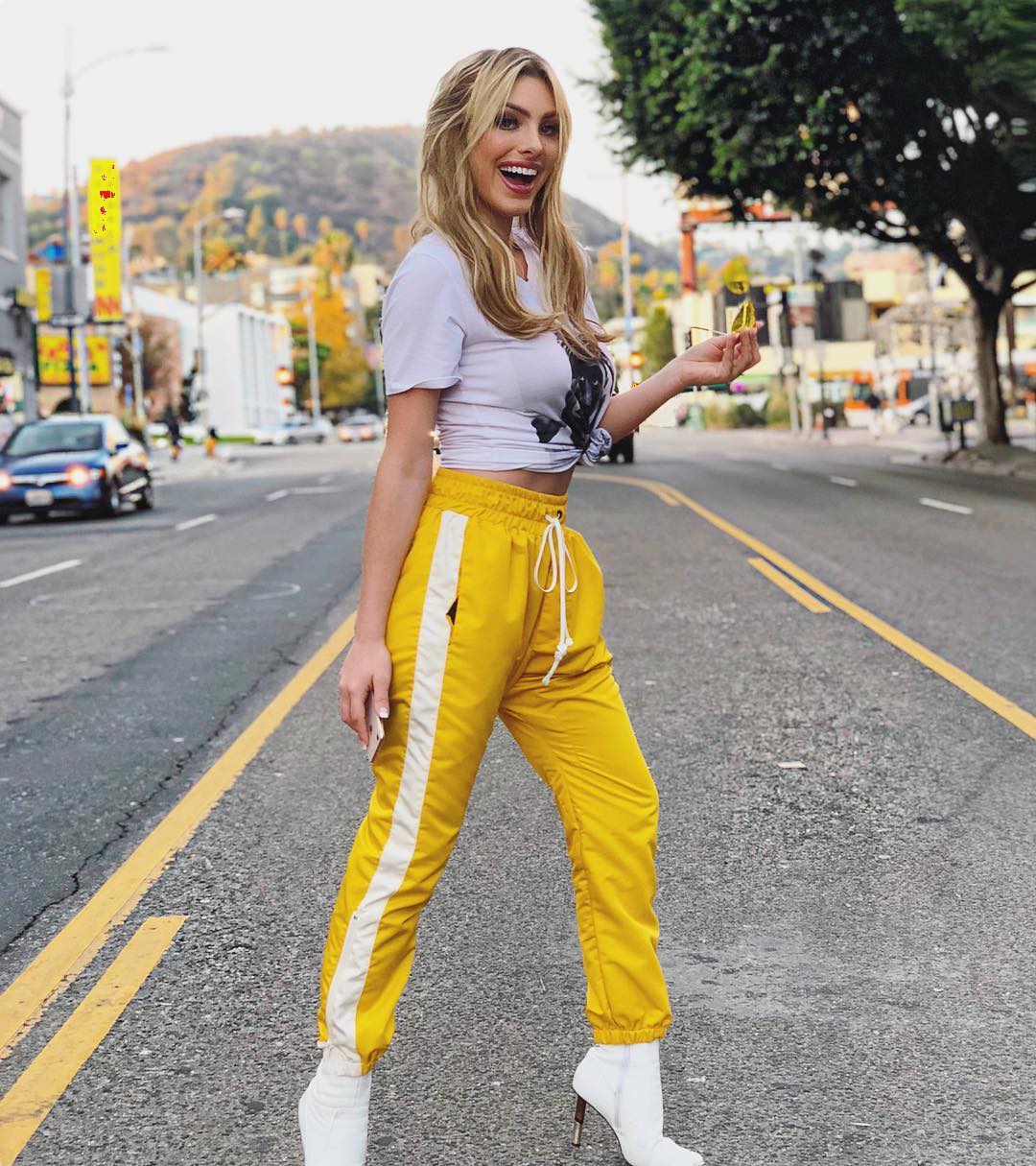23 Lele Pons Insanely Hot half-nude photos - You won’t regret seeing!