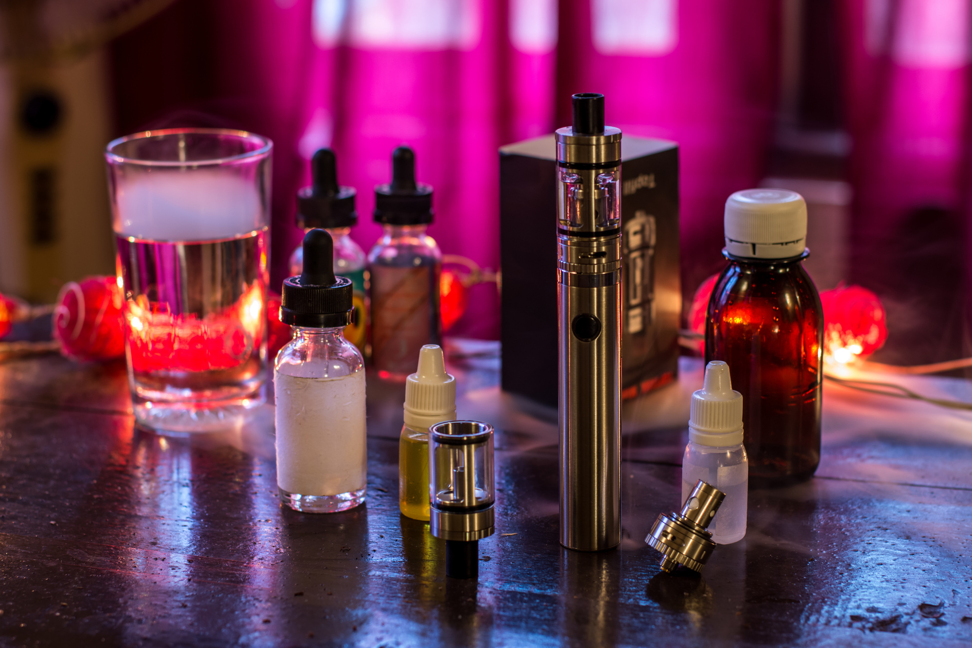 7 Essential Vaping Accessories Every Beginner Needs To Be A Real Vaper
